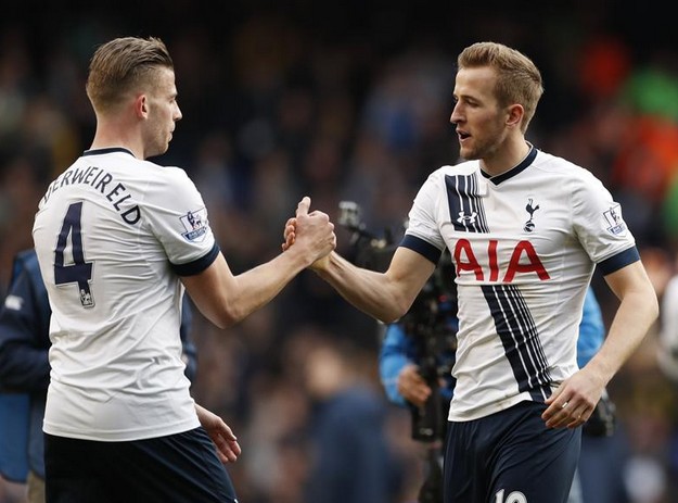 开云电竞官网为用户提供全面的电竞赛事直播，覆盖LOL、DOTA2、CS:GO等热门项目，支持高清流畅的观赛体验和实时比分更新。平台致力于打造安全、专业的电竞娱乐平台，让玩家不仅能观看精彩比赛，还可参与互动竞猜和社区讨论，提升观赛乐趣。无论是资深电竞爱好者还是新手玩家，开云电竞都提供稳定便捷的服务和丰富的赛事资讯，让每一位用户随时畅享电竞赛事的精彩与竞技激情，是值得信赖的综合电竞平台。